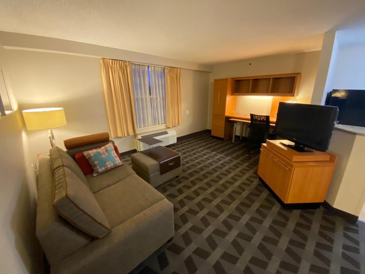 Mainstay Cleveland Airport 2* Middleburg Heights