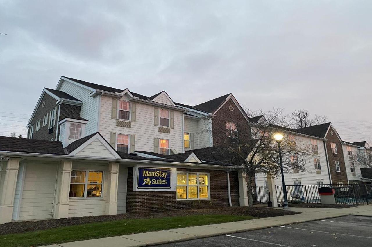 Mainstay Cleveland Airport Hotel 2*