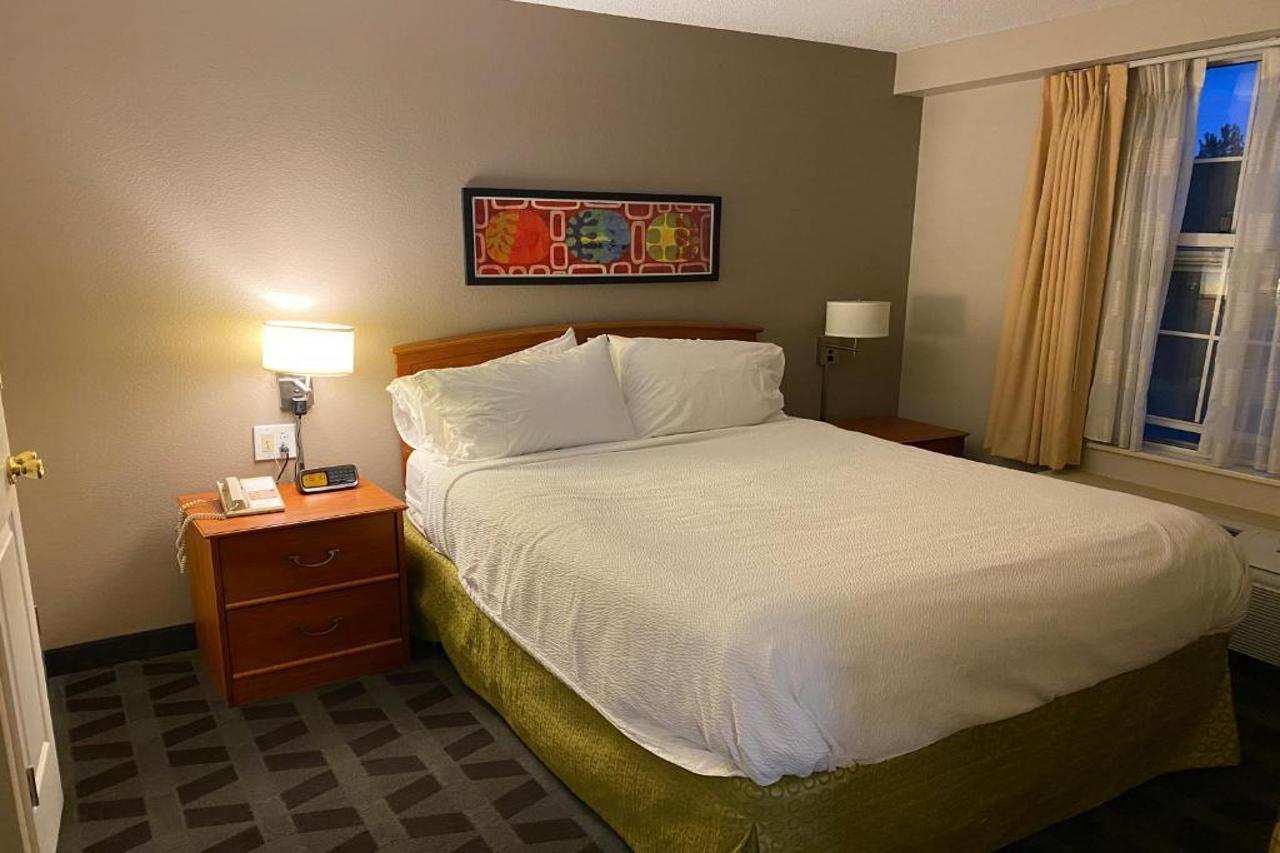 Mainstay Cleveland Airport 2* Middleburg Heights
