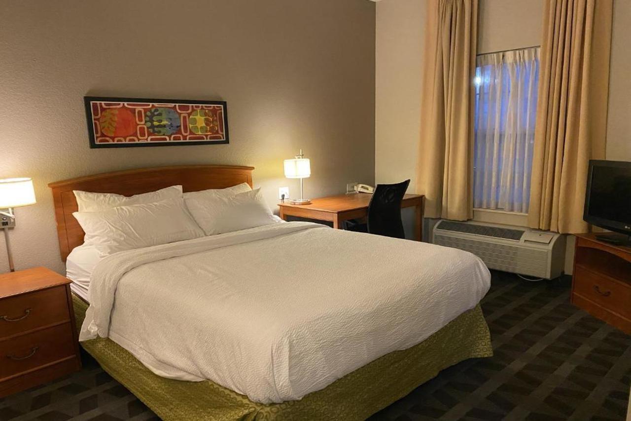 Mainstay Cleveland Airport 2* Middleburg Heights